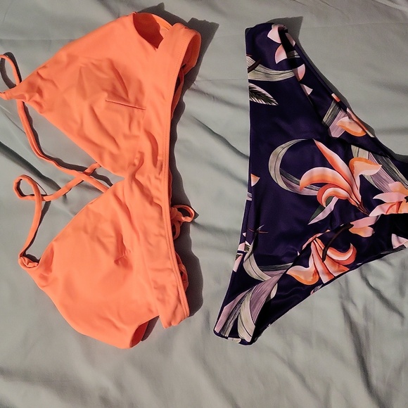 Brand New Bikini - Picture 2 of 3